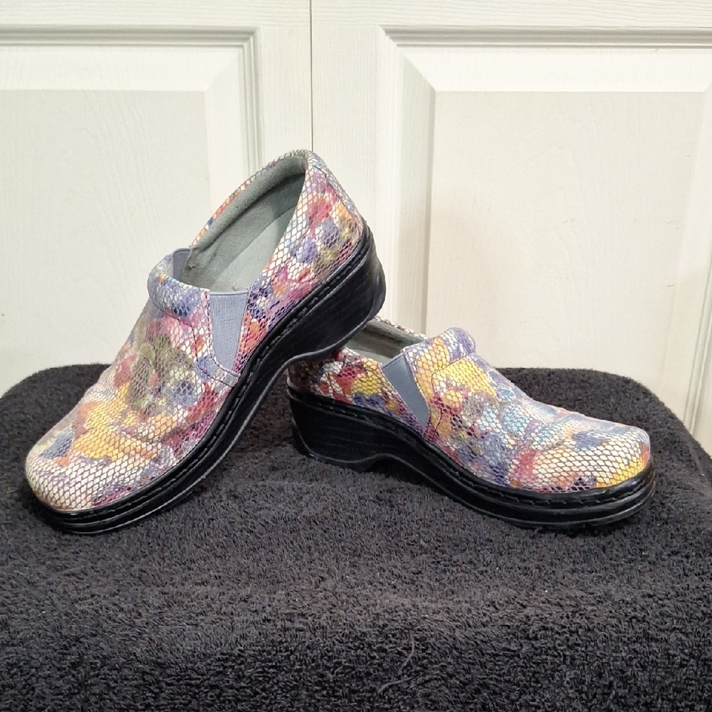 Klogs Leather Slip-On Mules Clogs-9.5 Floral Multicolor